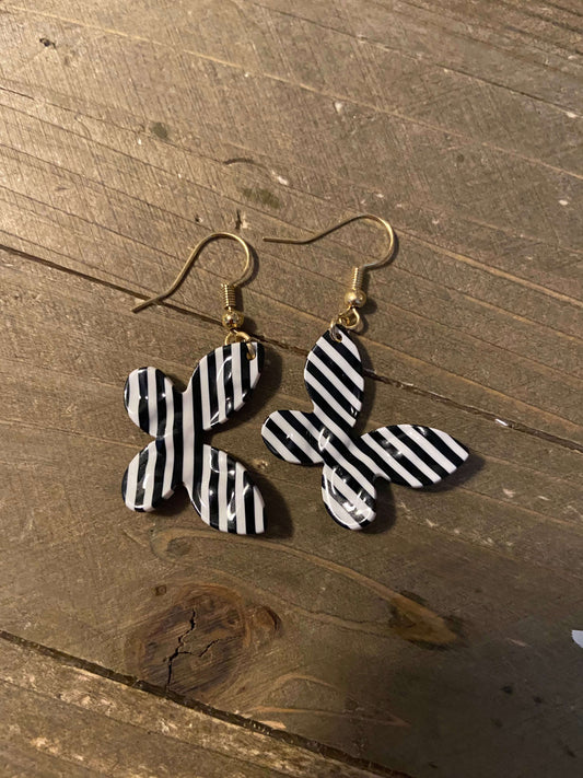 Black &amp;amp; White Striped Butterfly Charm Wire EarringsPink tiful of LOVE