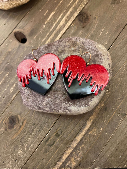 Bleeding Heart Dangle EarringsPink tiful of LOVE
