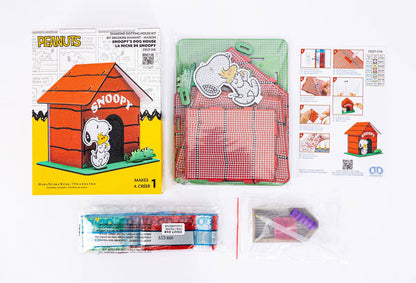DIAMOND DOTZ® - Snoopy's 3D Dog House