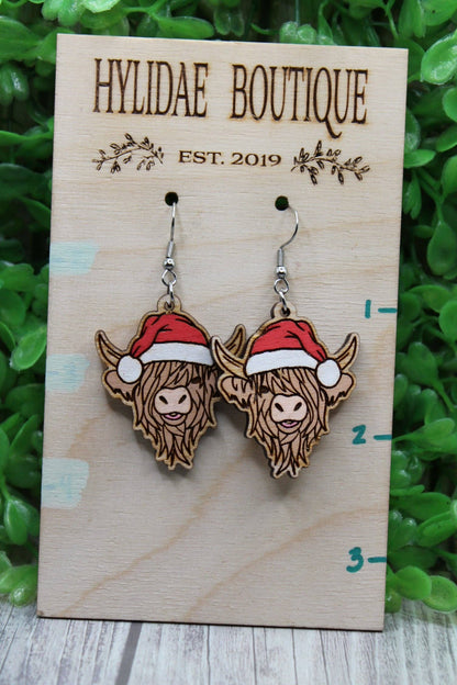 Holiday Highland Cow Earrings – Handcrafted Wooden Christmas Jewel