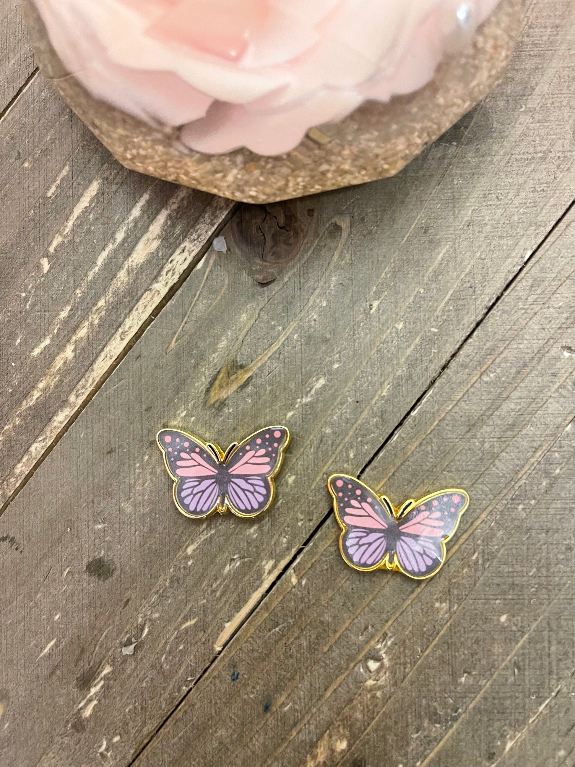 Butterfly Stud EarringsPink tiful of LOVE