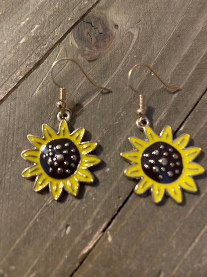 Sunflower Wire Earrings--A ray of SunshinePink tiful of LOVE