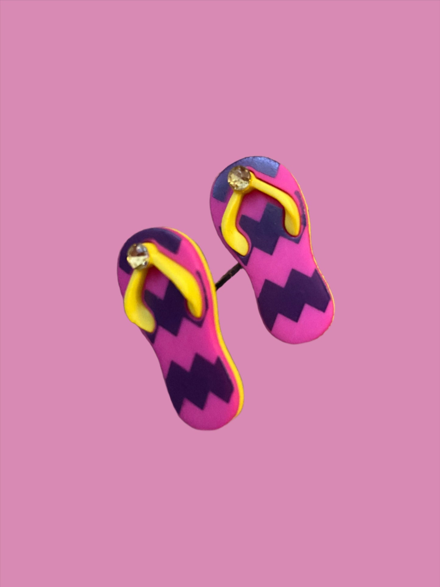 Fashionable Flip Flop Post EarringsPink tiful of LOVE