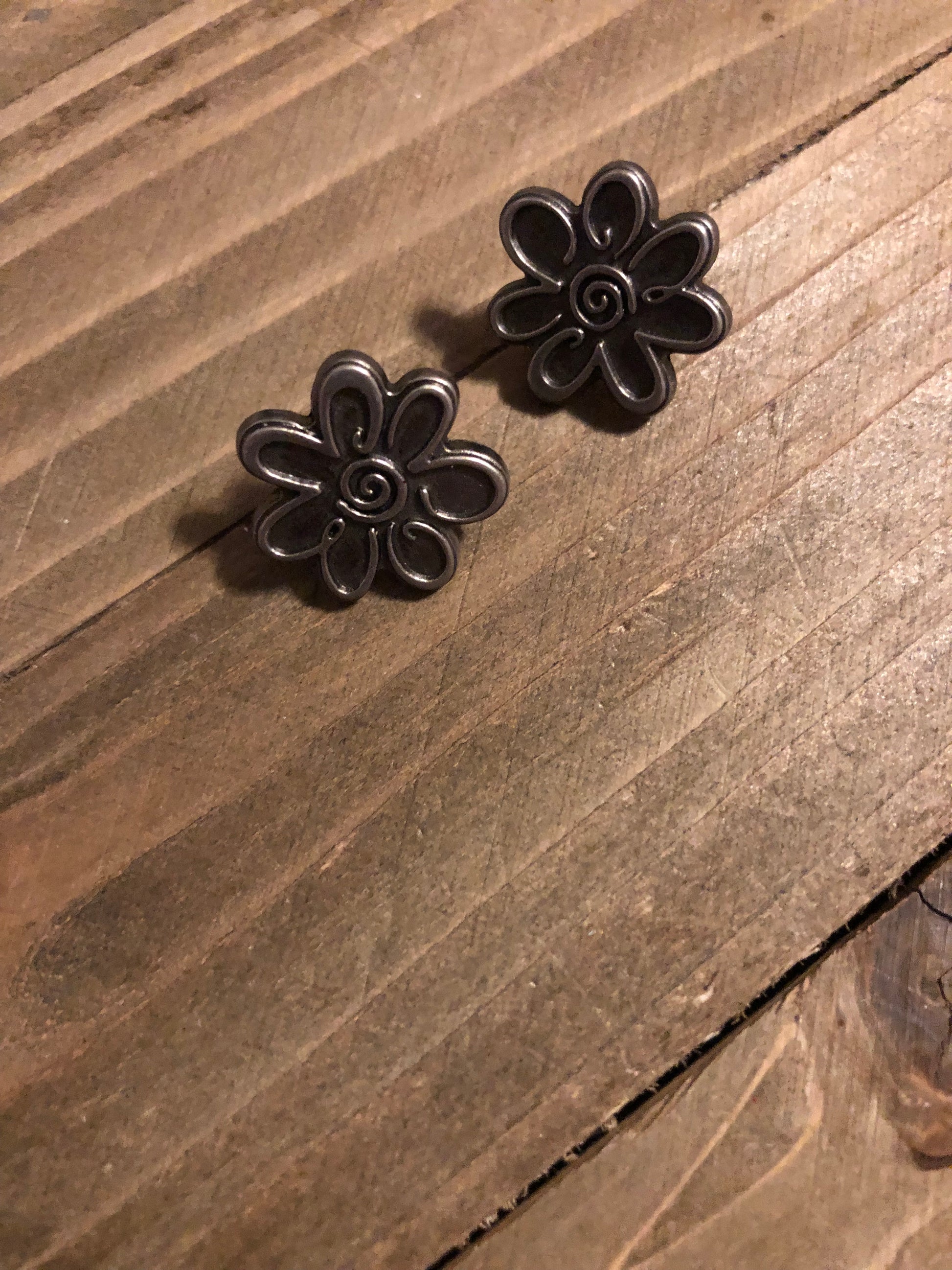 Sterling Silver Flower Post EarringsPink tiful of LOVE