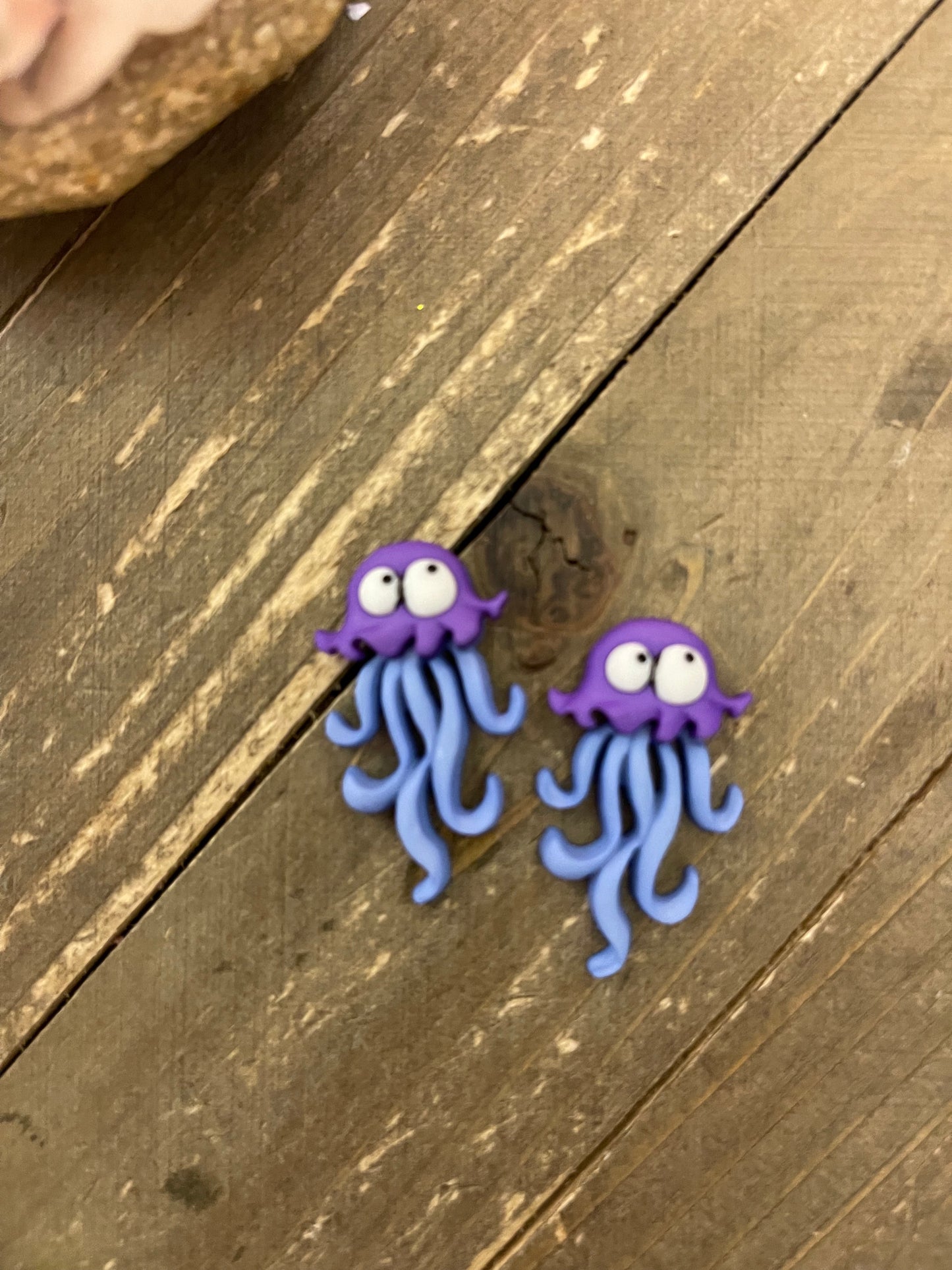 Creatures of the Sea Collection Stud Earrings (ER-292-CEC)Pink tiful of LOVE