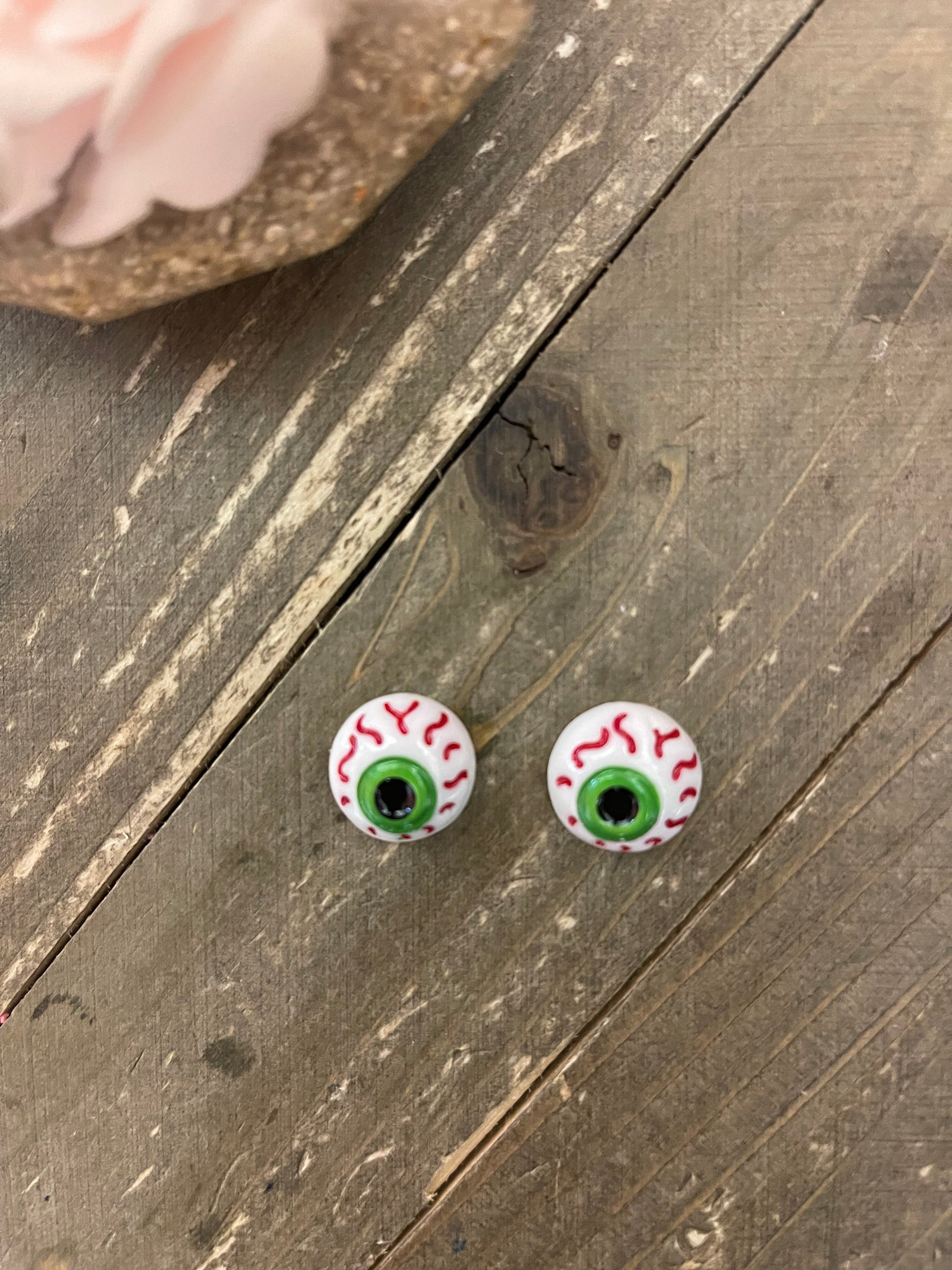 Creepy Eyeballs Earrings (ER-314-1eyes-CEC)Pink tiful of LOVE