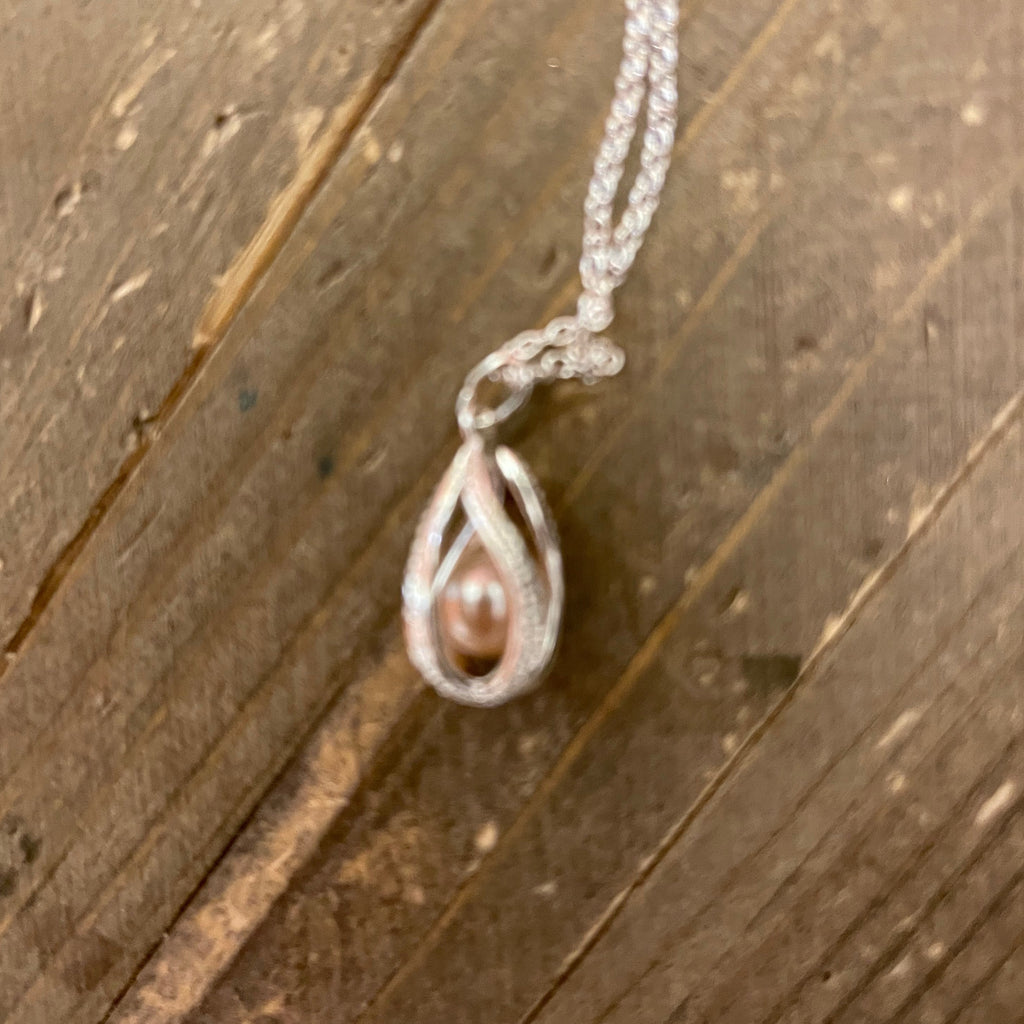 Water Drop Twist Pearl Cag  Pendant on a Silver Chain