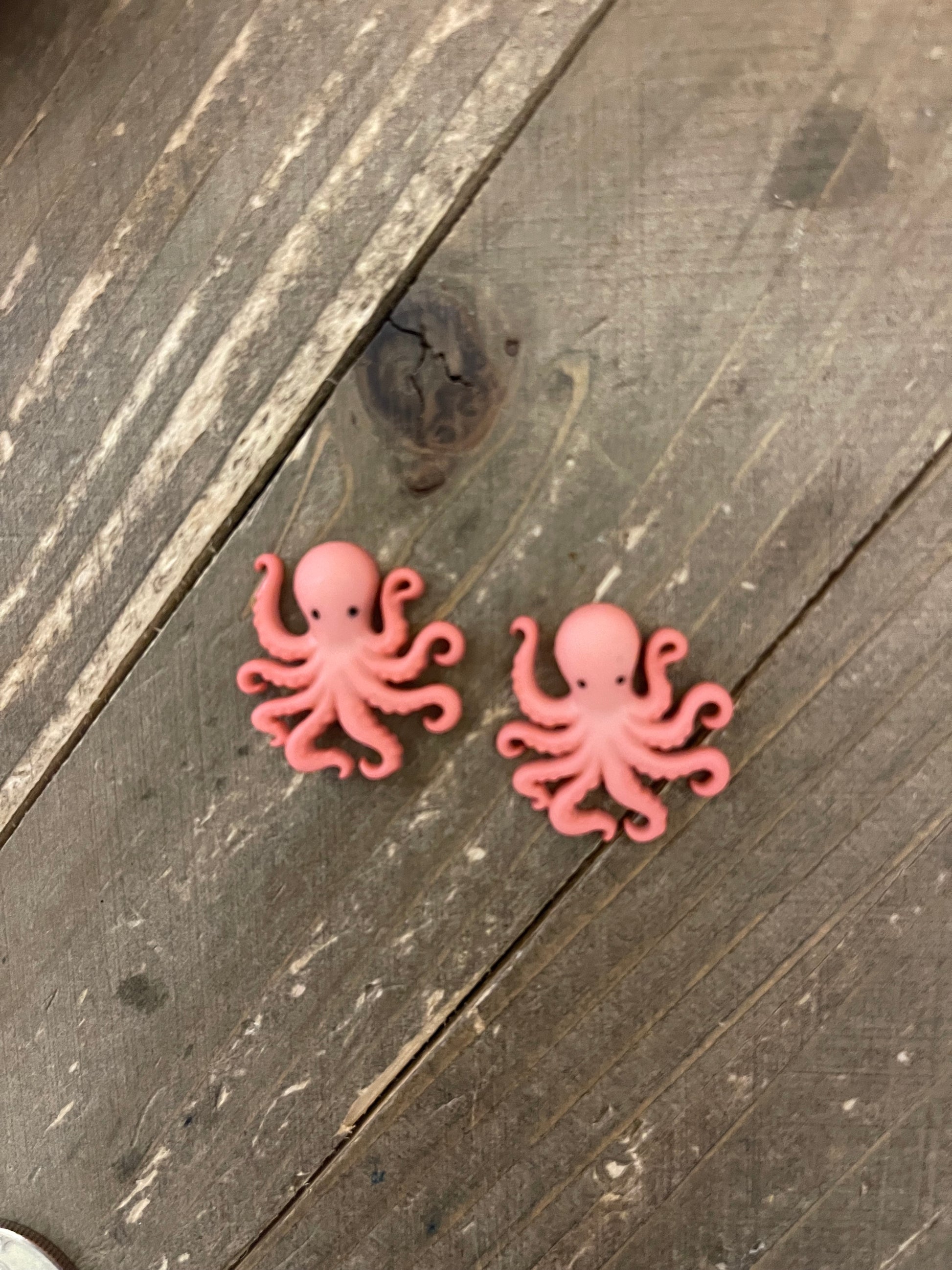 Octopus Stud Earrings (ER-415-1Octopus-CEC)Pink tiful of LOVE