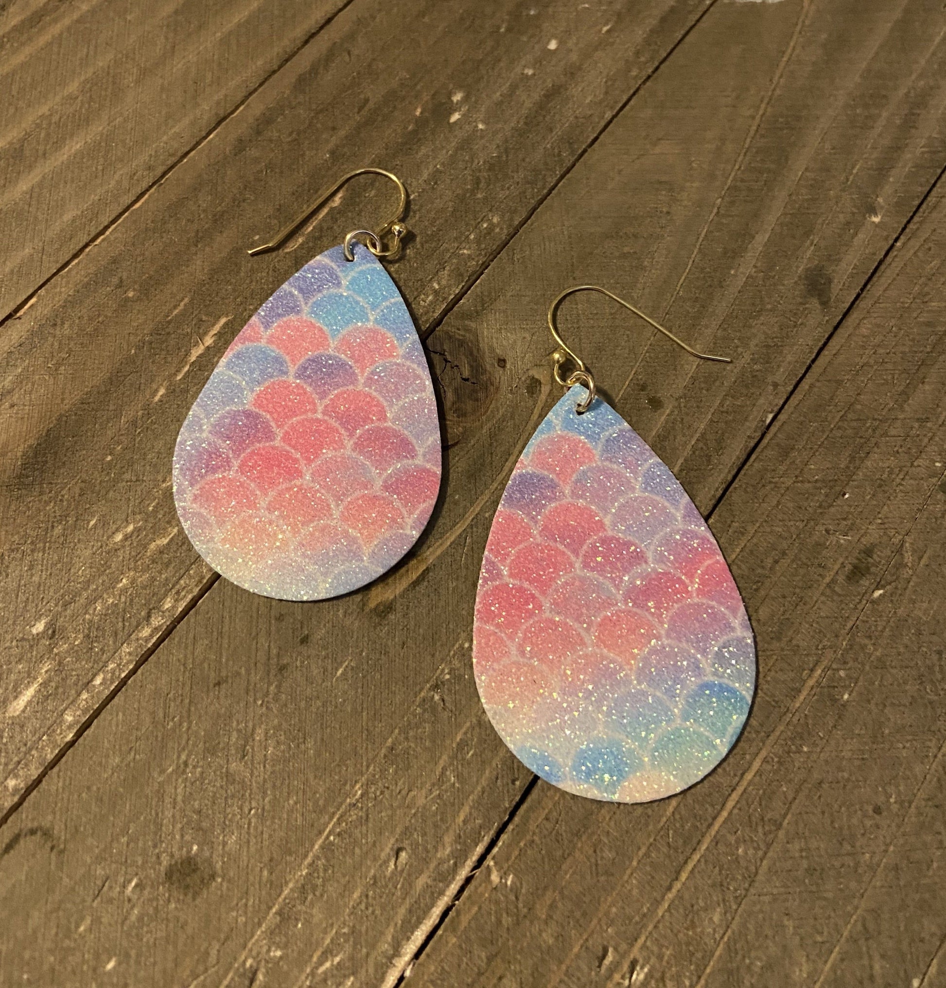 Mermaid Scales Glitter Teardrop earrings (CECupdate)Pink tiful of LOVE