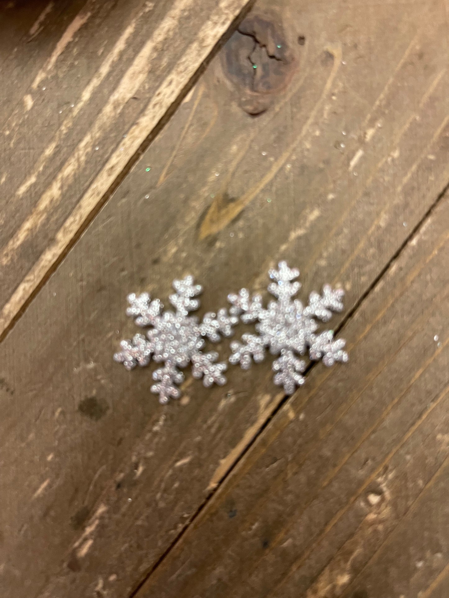 Sparkly Glitter SNOWFLAKE Stud Earrings (3 different Colors-CEC)Pink tiful of LOVE