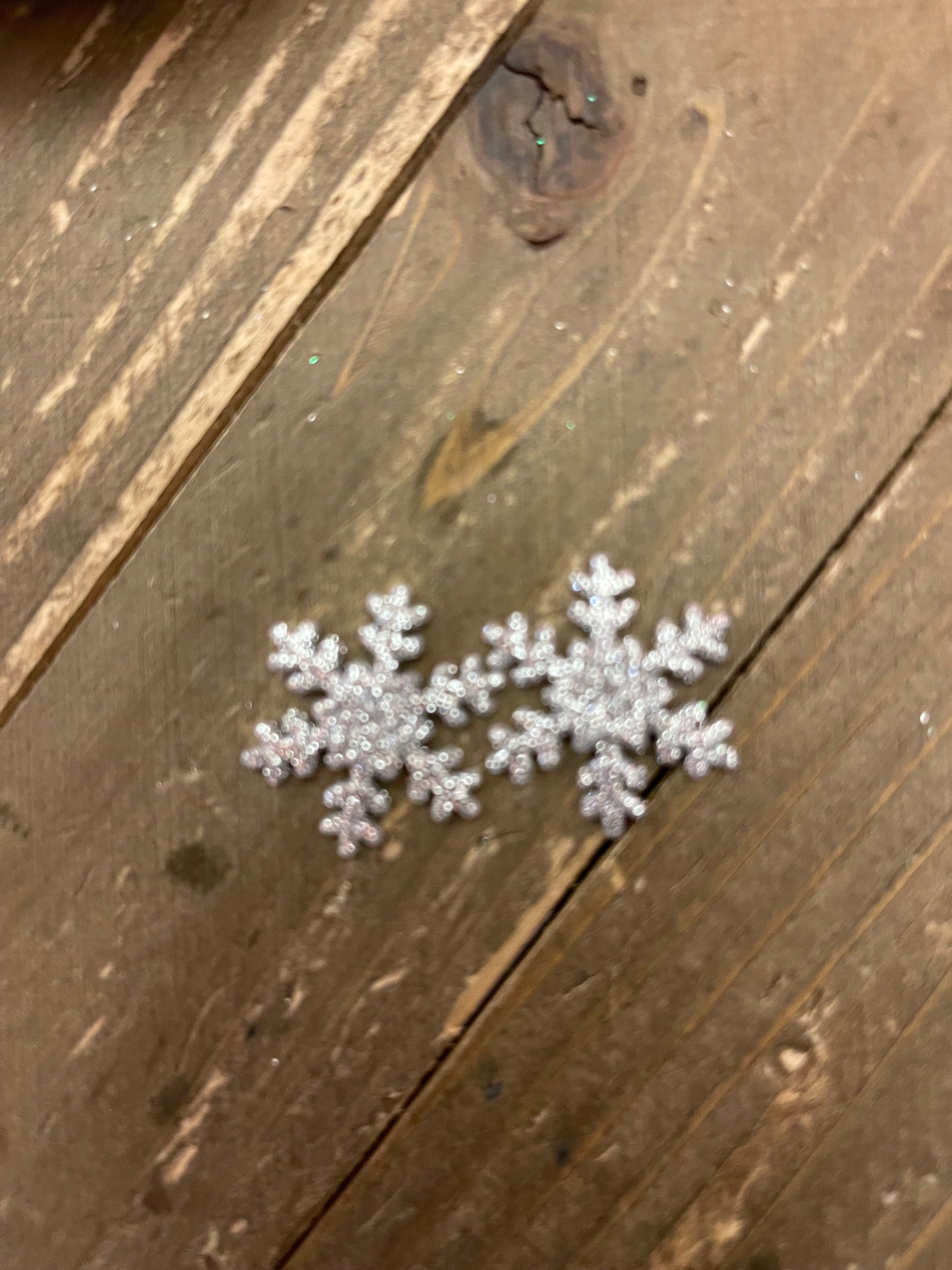 Sparkly Glitter SNOWFLAKE Stud Earrings (3 different Colors-CEC)Pink tiful of LOVE