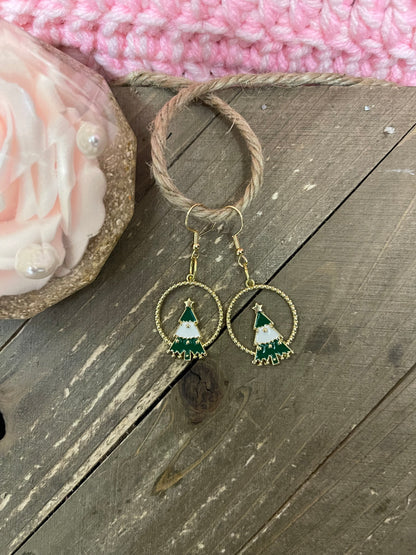 Christmas Tree (Green &amp; White) Charm Wire earringsPink tiful of LOVE