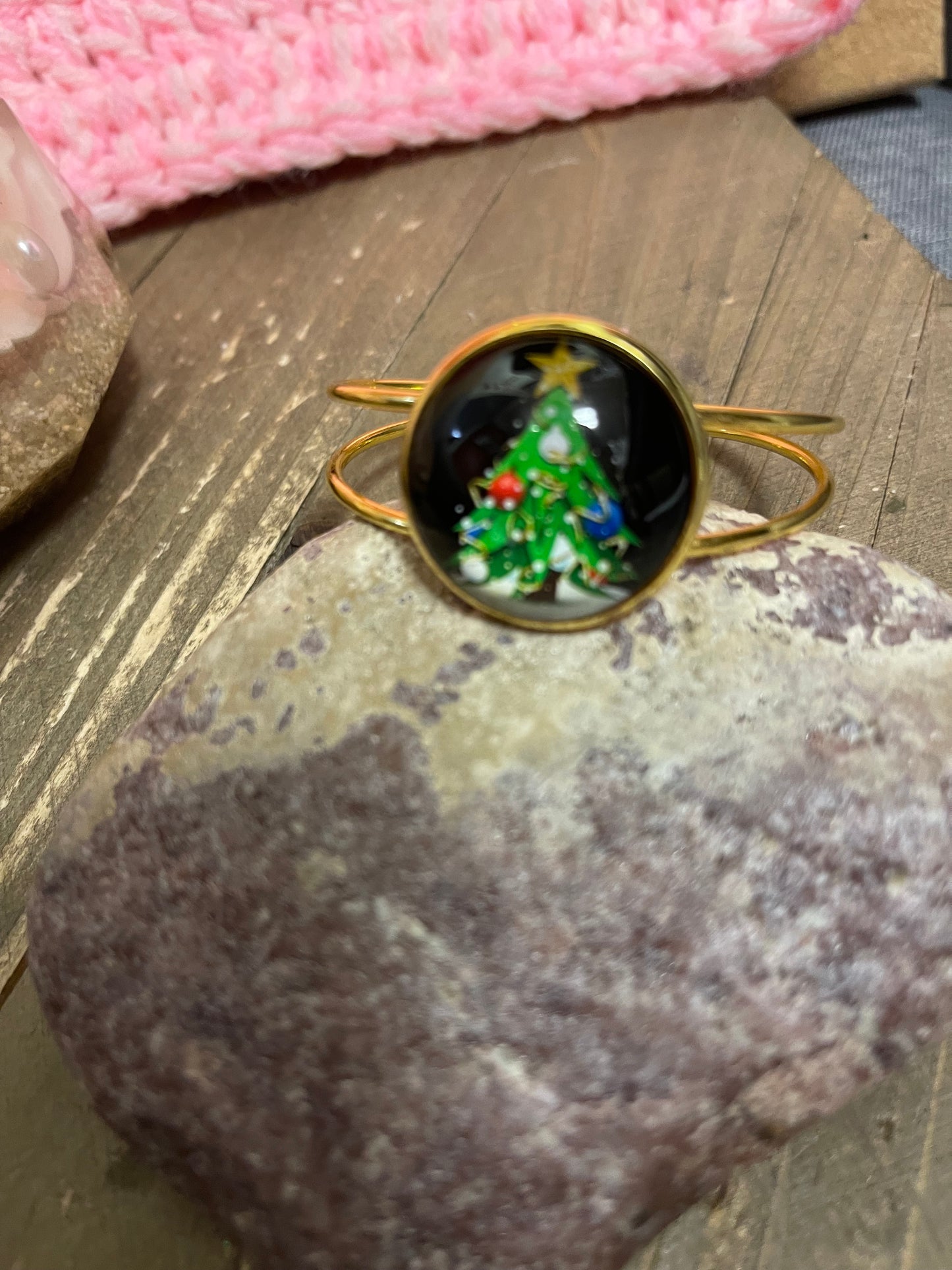 Christmas  (BT211-Christmas1) on a Single Gold Bangle Cuff Bracelet