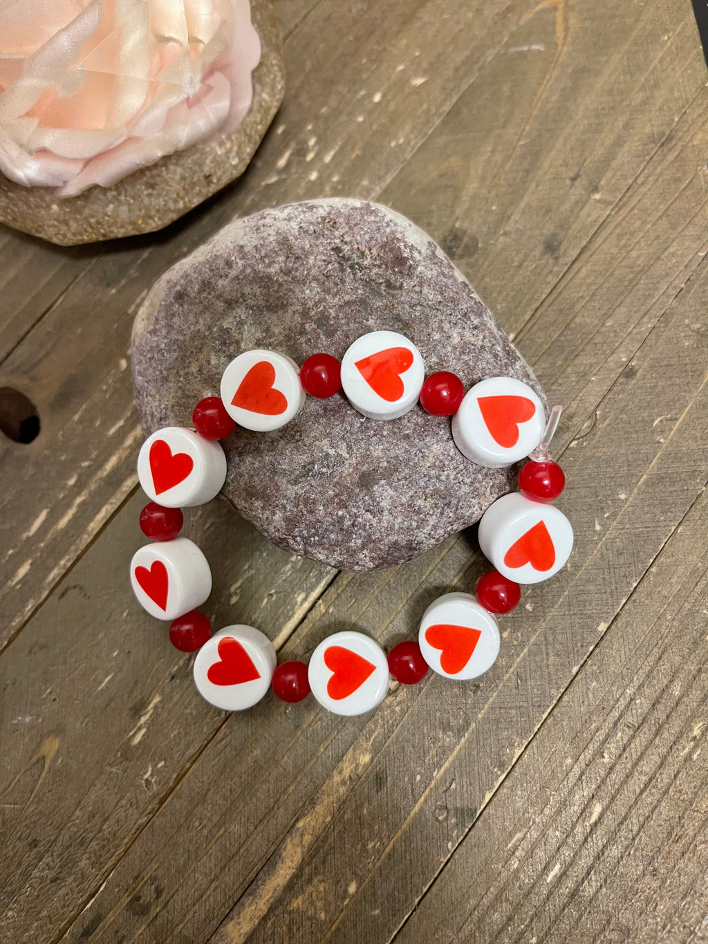 Red and White Ceramic Heart Bead Elastic/Stretch Bracelet