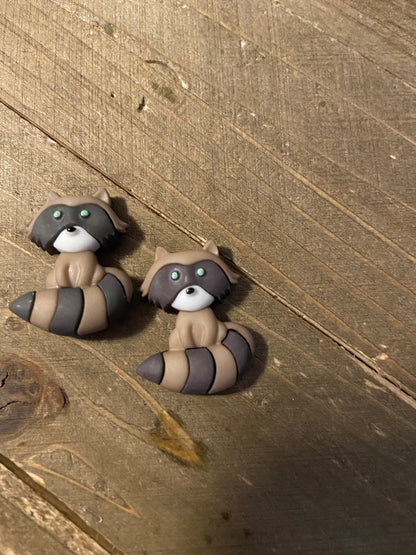 BACKYARD BUDDIES Post Earrings (6 animals to choose from)Pink tiful of LOVE