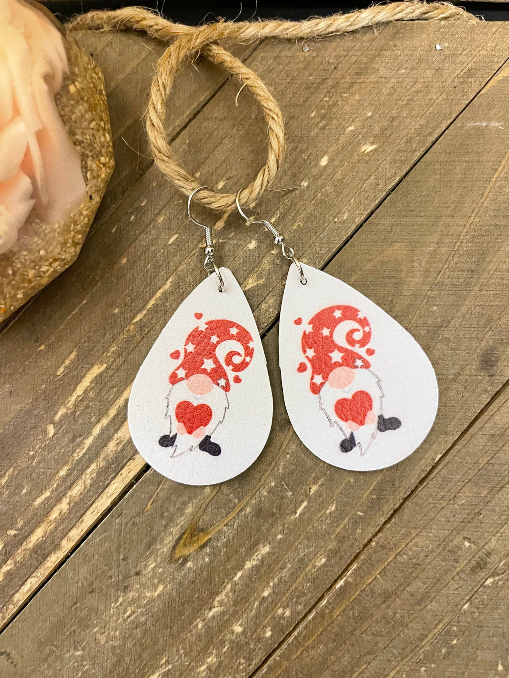 Valentine's Day-2 Faux Leather Teardrop wire earrings