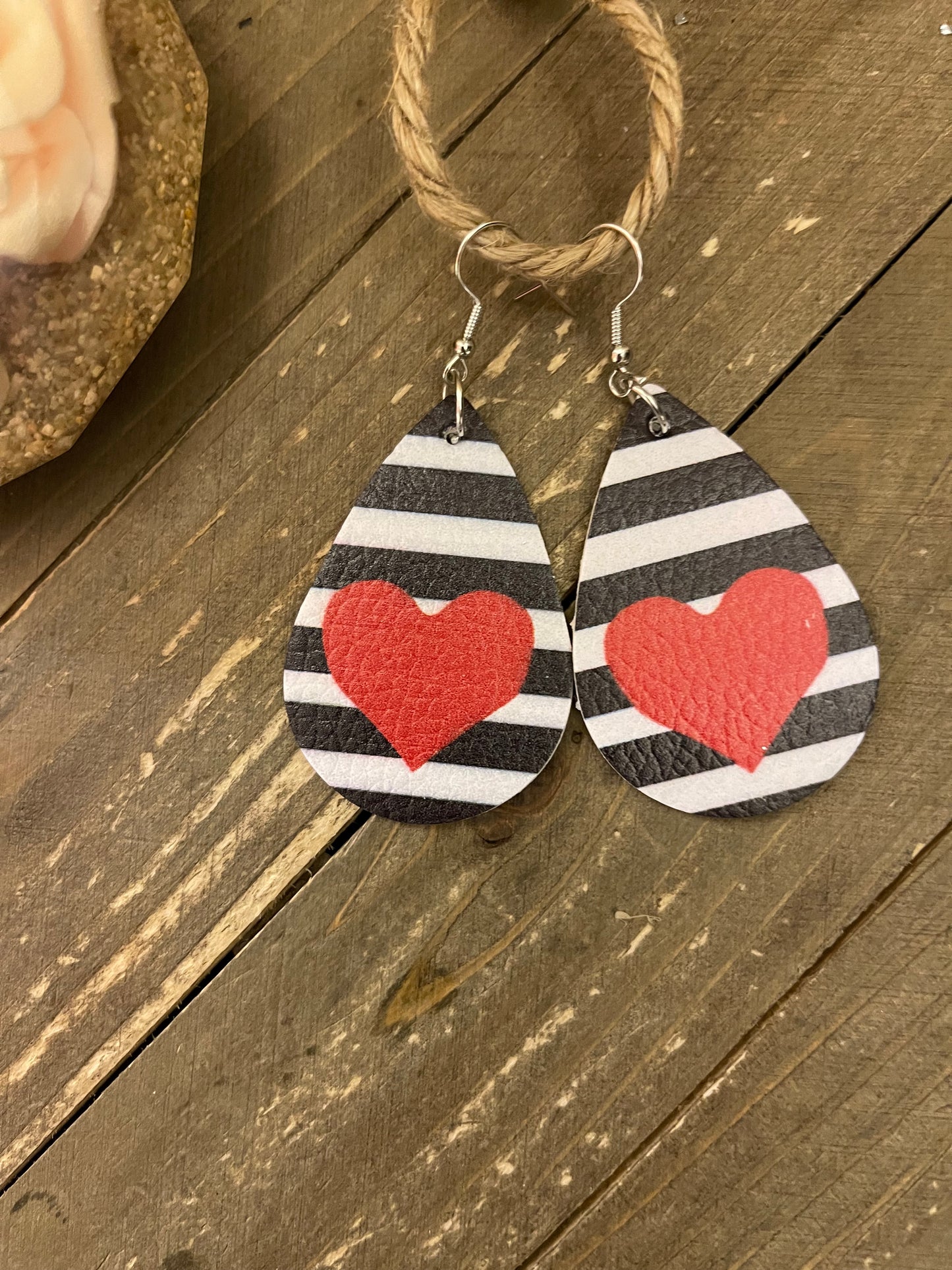 Valentine's Day-4 Faux Leather hearts wire earrings