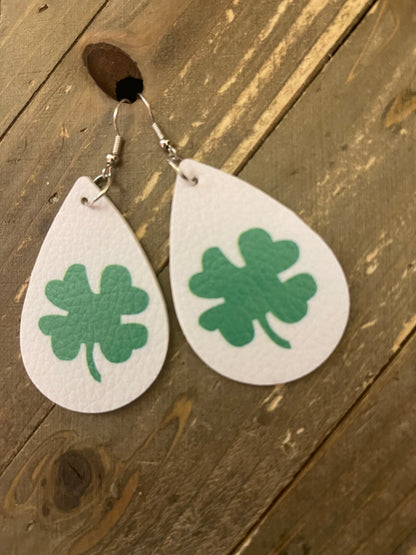 St Patrick's Day - Green Shamrock teardrop earrings; faux leatherPink tiful of LOVE