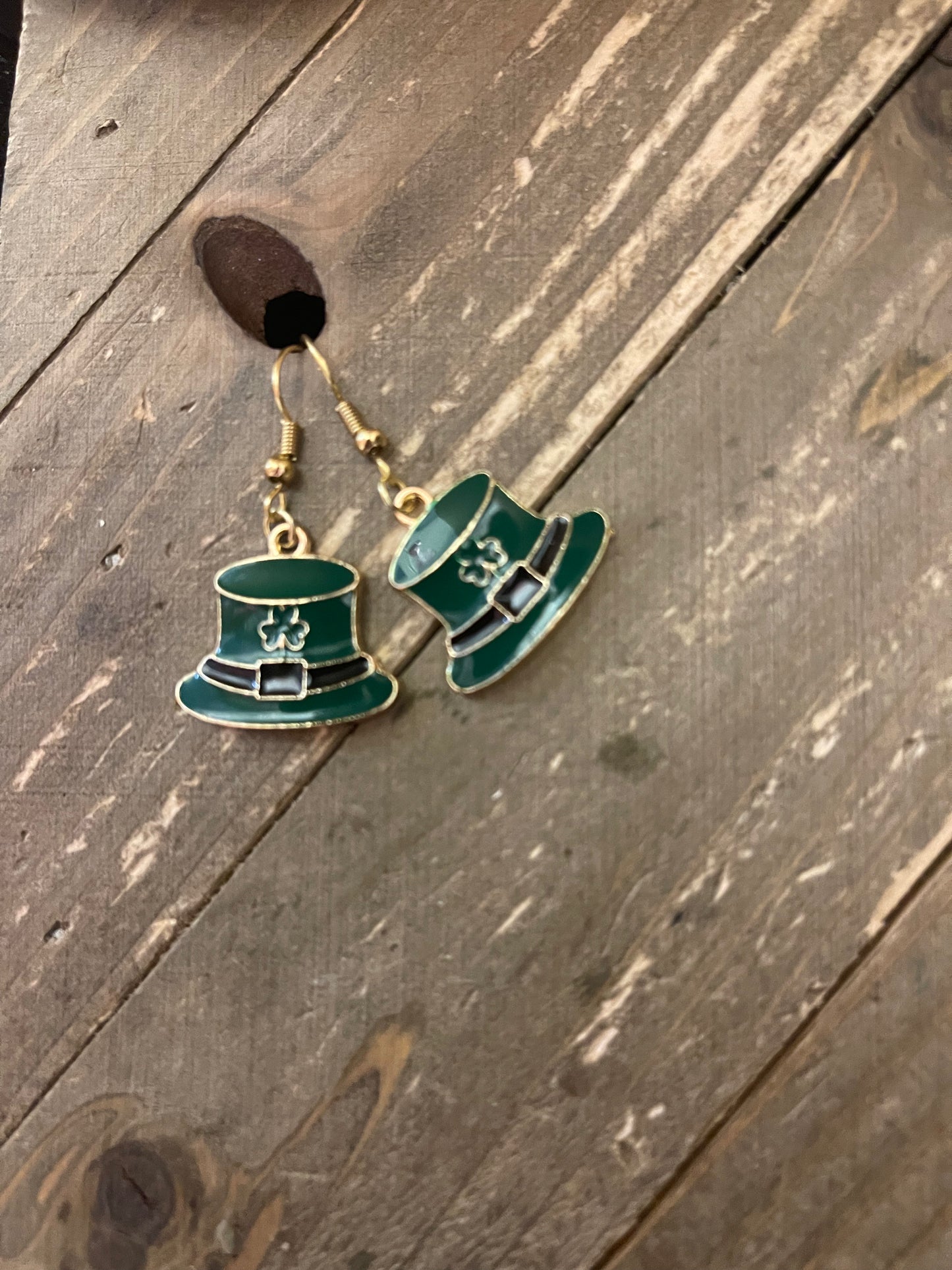 Shamrock Hat Charm wire earringsPink tiful of LOVE