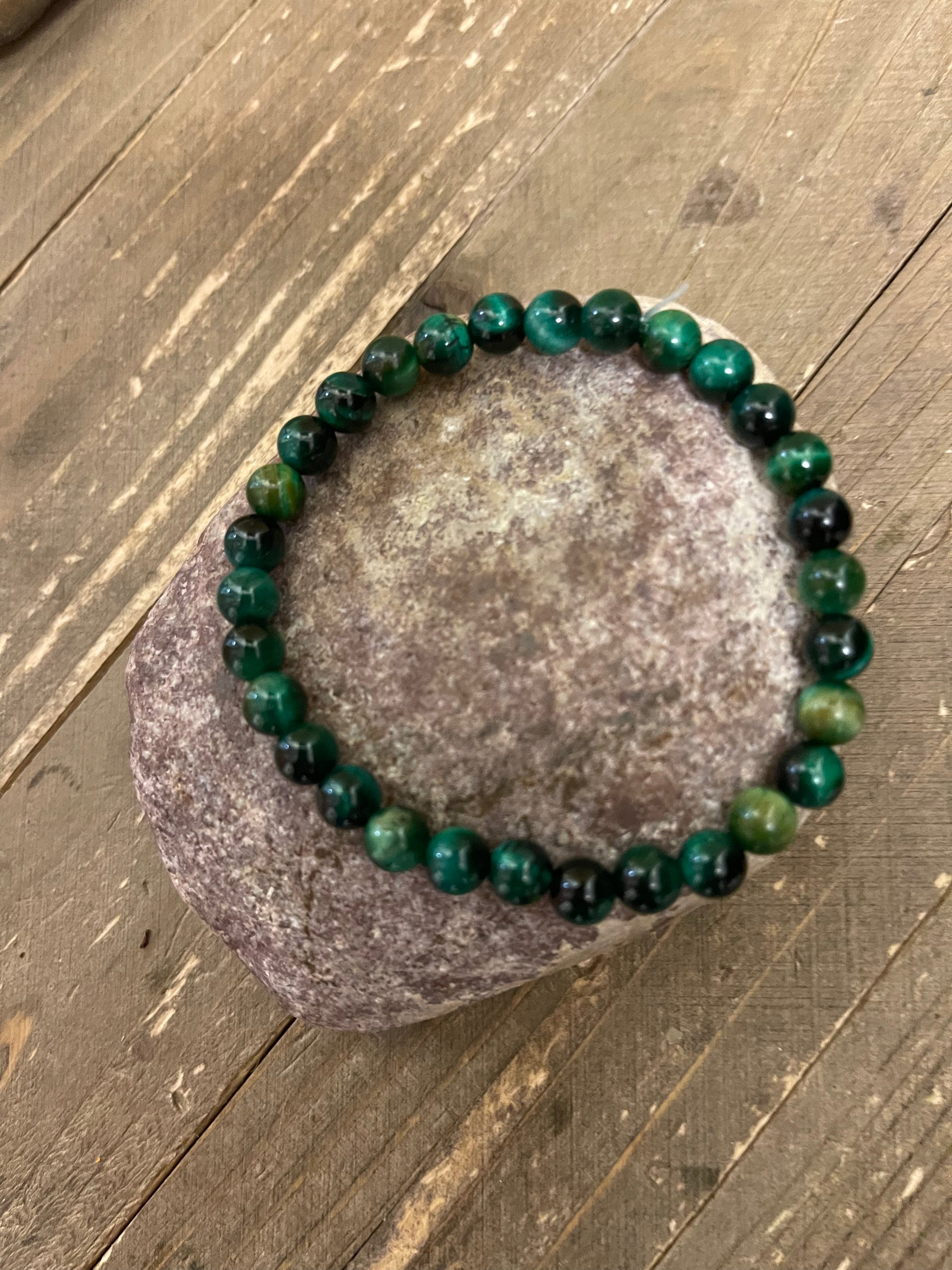 Green Dyed Tiger Eye Round Bead Elastic/Stretch BraceletPink tiful of LOVE