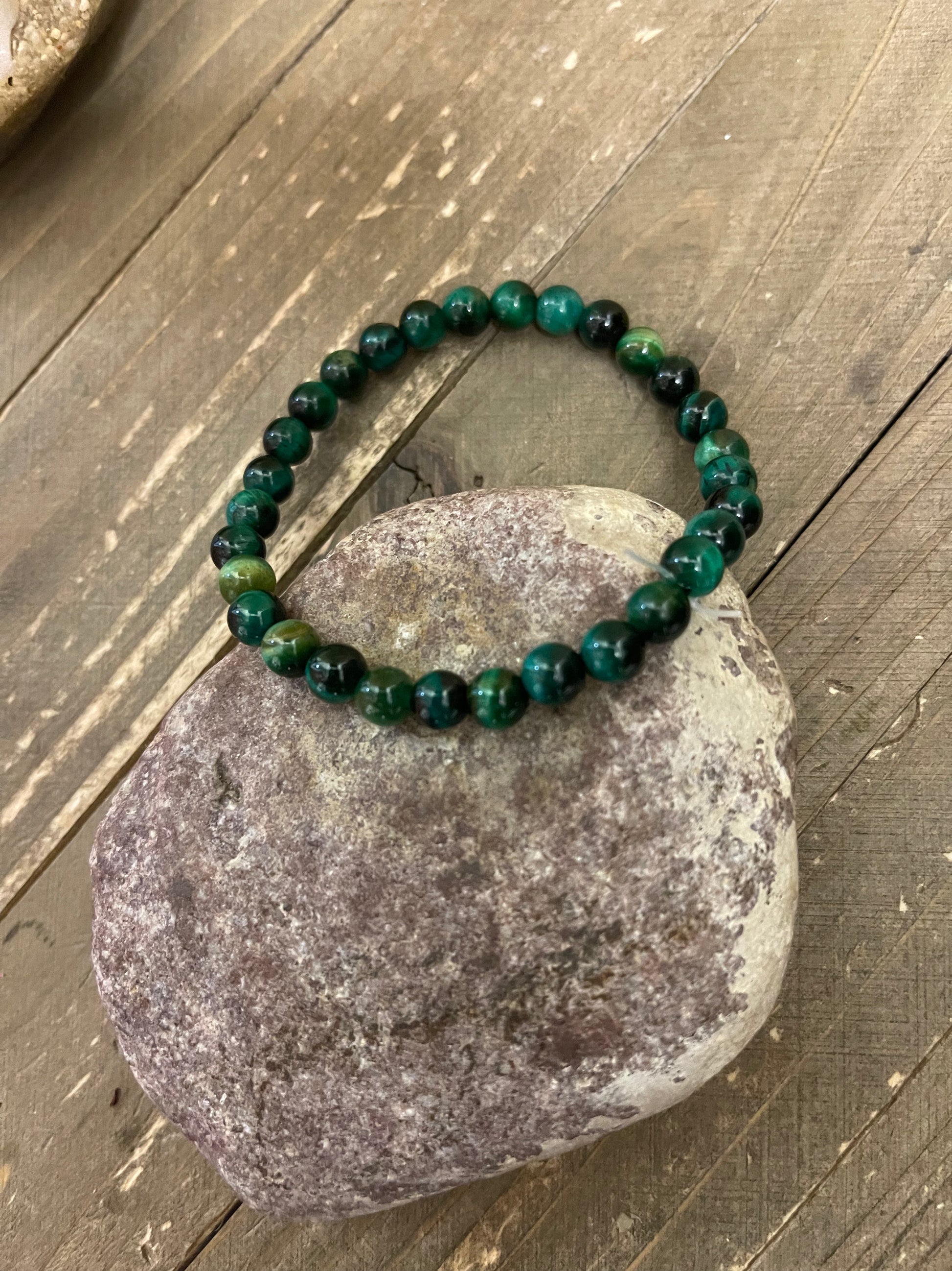 Green Dyed Tiger Eye Round Bead Elastic/Stretch BraceletPink tiful of LOVE