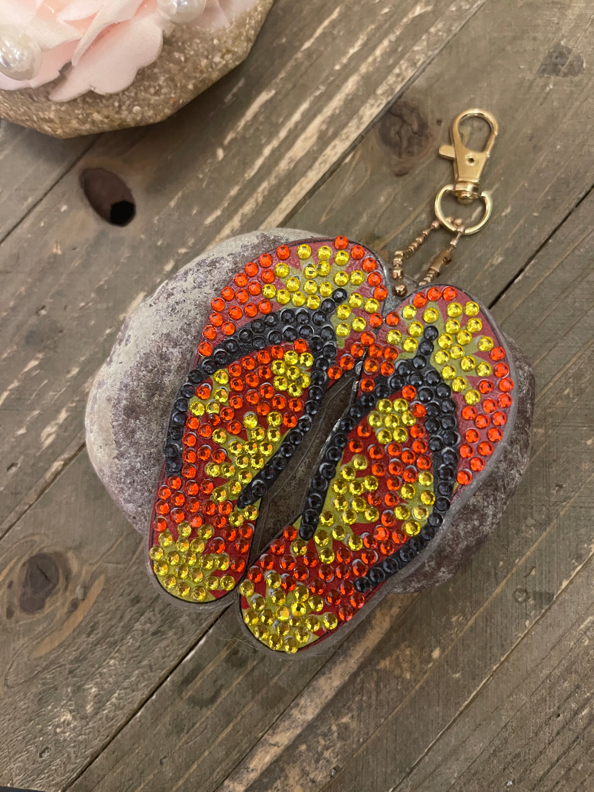 Flip Flop-3 Acrylic &amp; Gemstone Key ChainPink tiful of LOVE