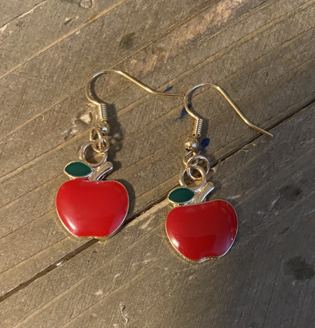 School charm Wire Earring: pencil, calculator and apple
