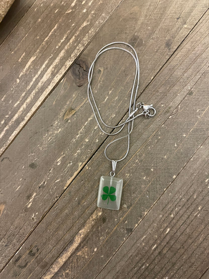 Shamrock-Rectangular Pendant on a Silver chain NecklacePink tiful of LOVE