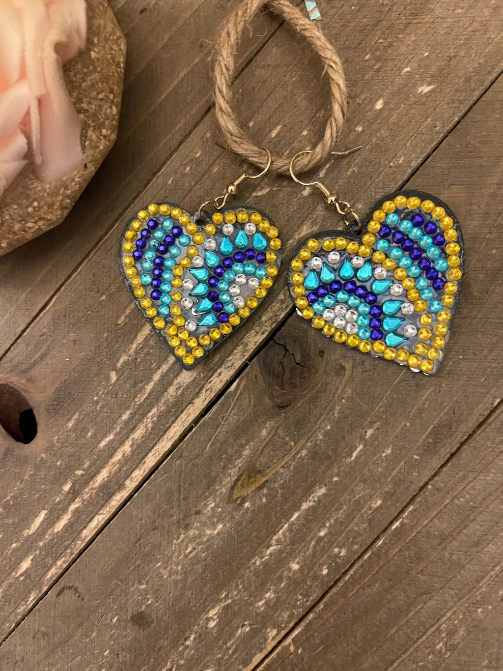 Diamond Painting gold, blue & purple Gemstone Heart Wire Earrings