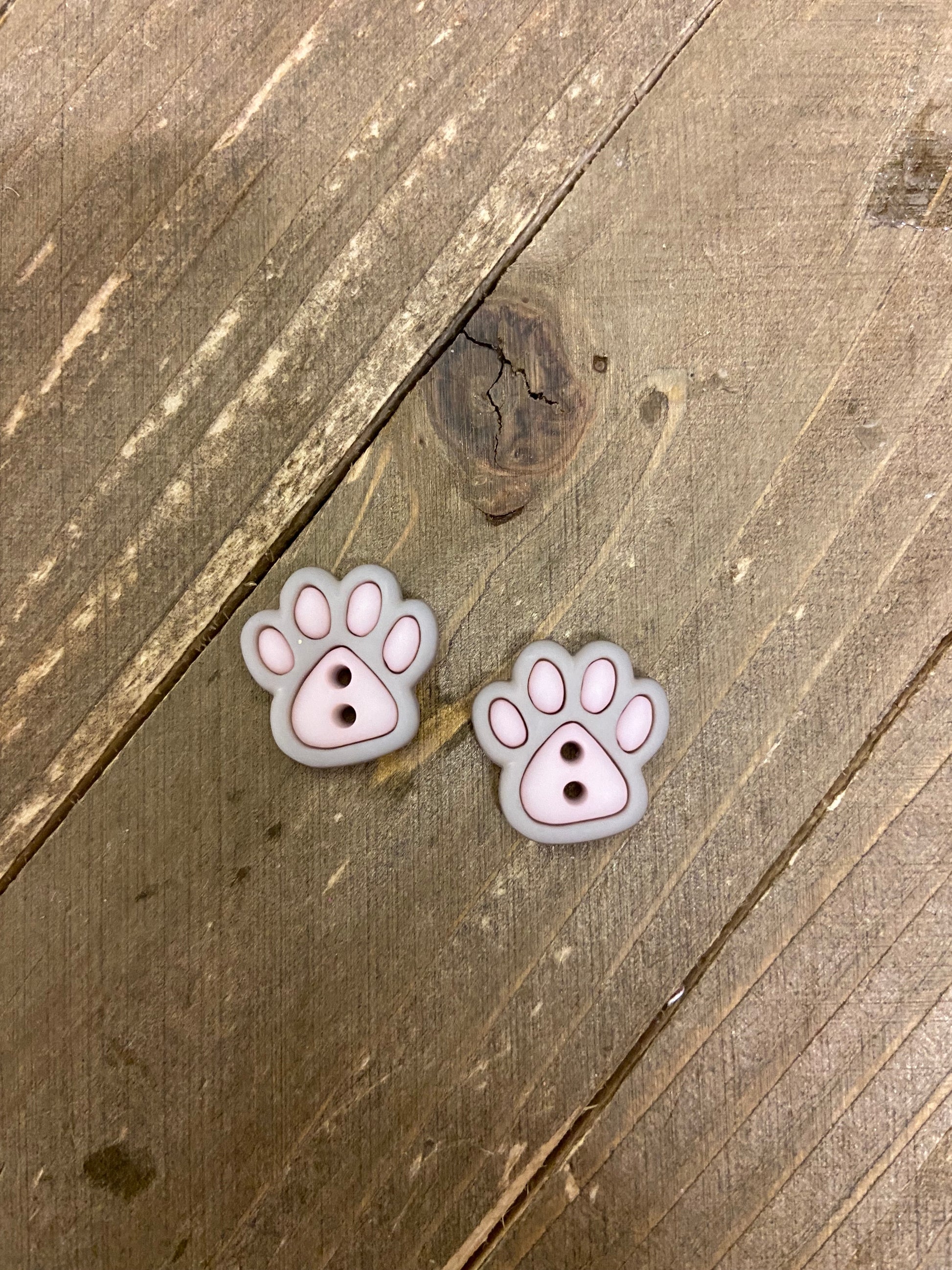 Kitty Paws Post EarringsPink tiful of LOVE