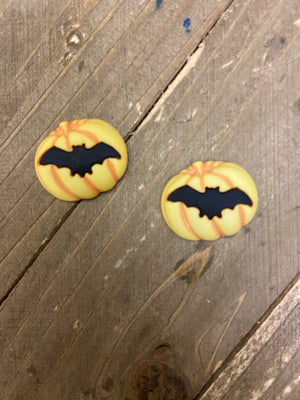 Bat Silhoutte Pumpkin post earrings-Perfect for Fall Ear Bling