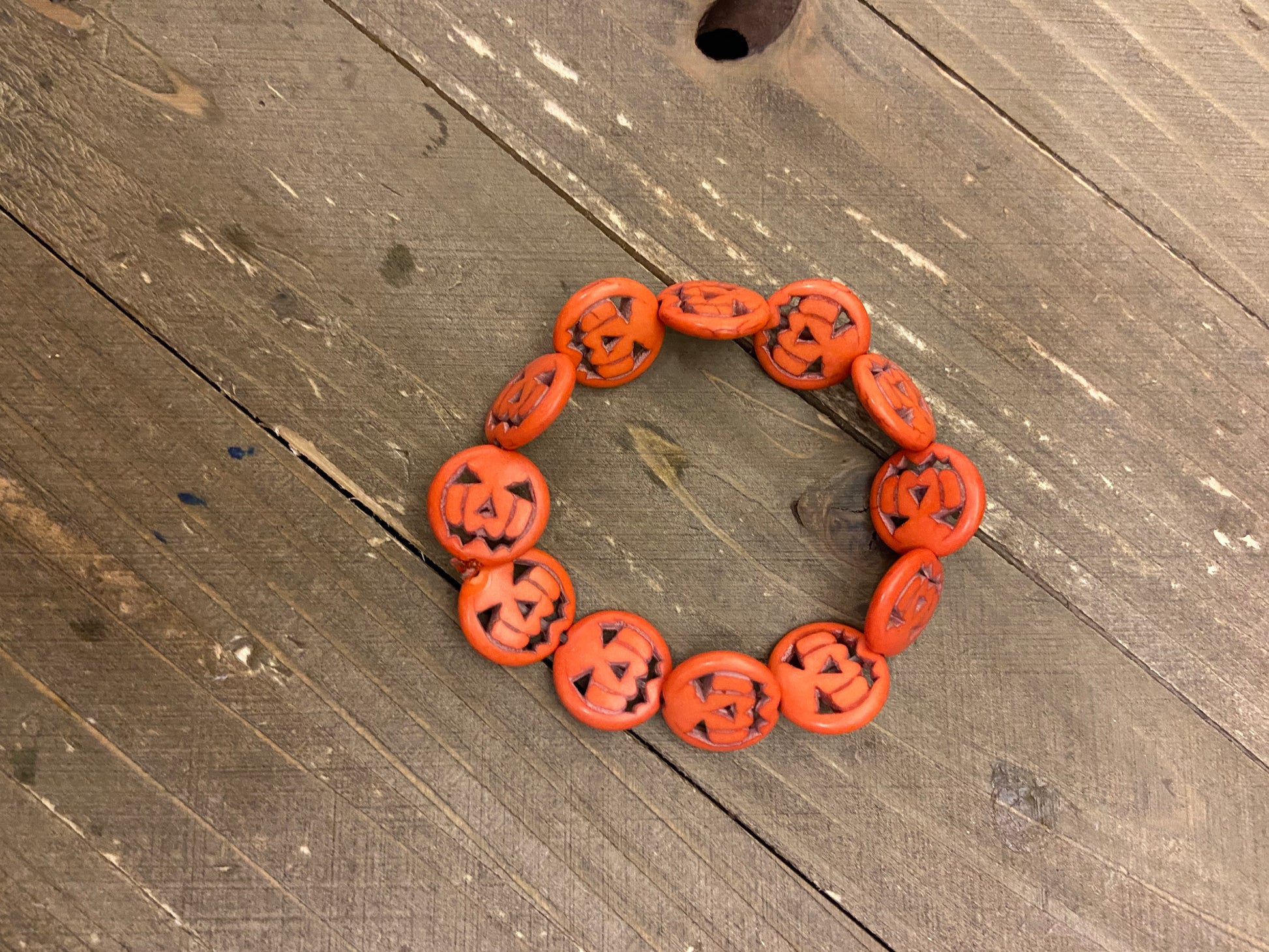JACK-O'-LANTERN Glass Beaded Elastic/Stretch BraceletPink tiful of LOVE