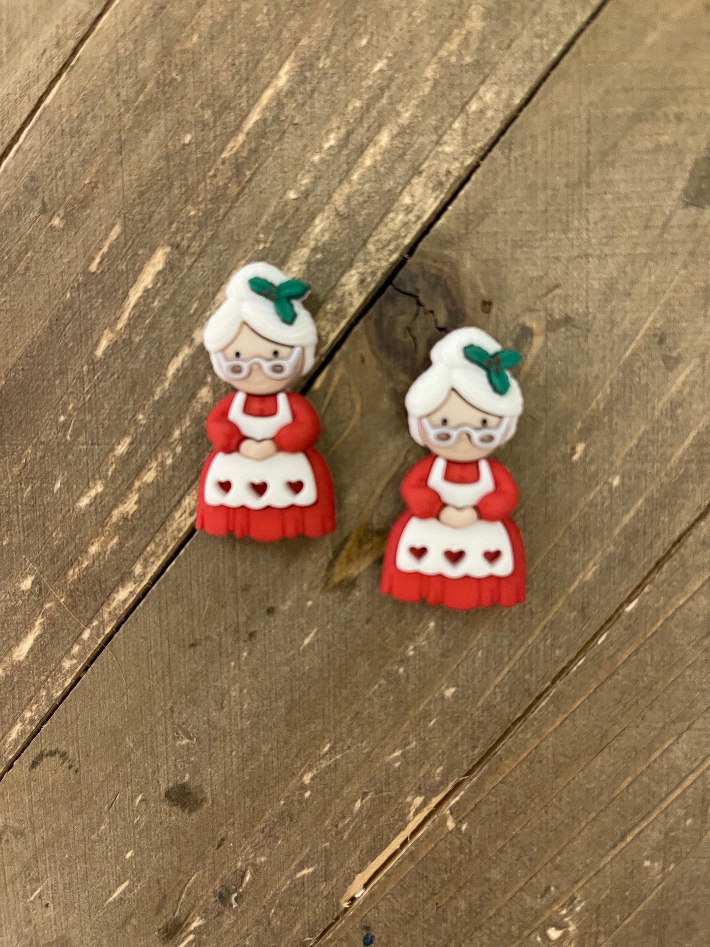Mrs. Claus Stud earringsPink tiful of LOVE