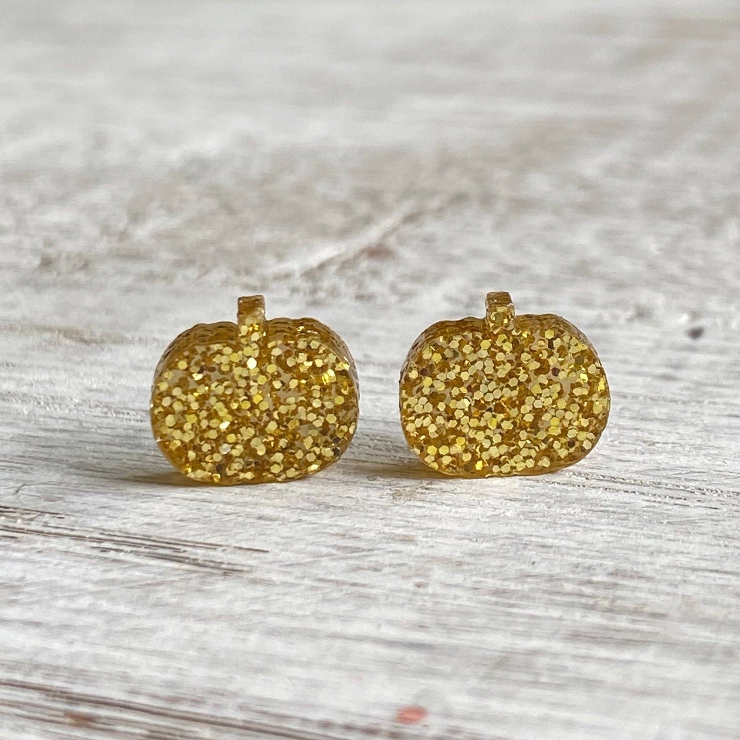 Pumpkin Stud earrings-Gold Glitter